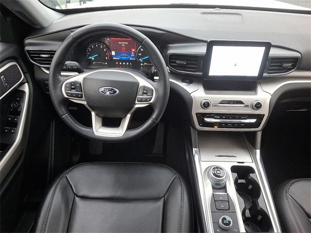 used 2022 Ford Explorer car, priced at $31,350
