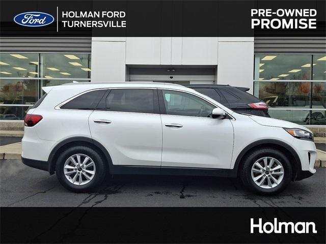 used 2019 Kia Sorento car, priced at $16,900