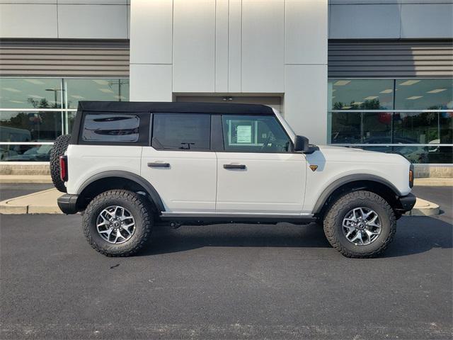 new 2024 Ford Bronco car, priced at $53,567