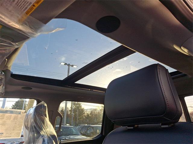 new 2025 Ford F-250 car, priced at $81,740