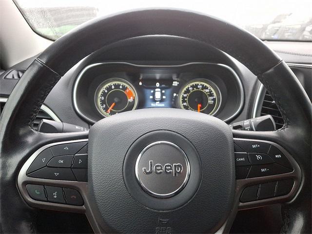 used 2021 Jeep Cherokee car, priced at $18,990