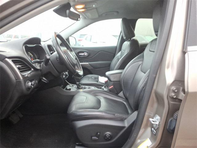 used 2021 Jeep Cherokee car, priced at $18,990
