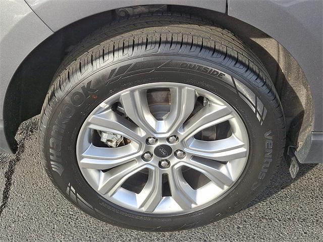 used 2024 Ford Edge car, priced at $32,498