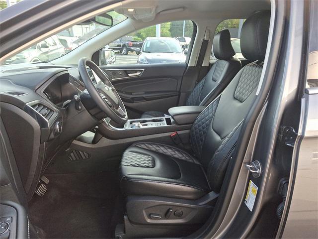 used 2024 Ford Edge car, priced at $32,498