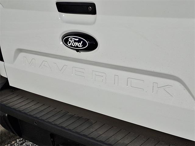 new 2025 Ford Maverick car, priced at $29,905