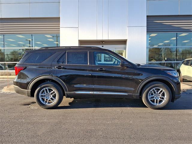 new 2025 Ford Explorer car, priced at $40,843