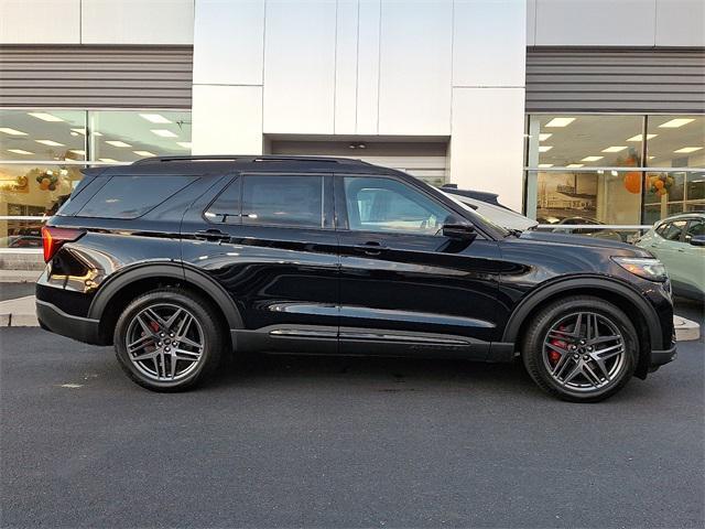 new 2025 Ford Explorer car, priced at $55,700