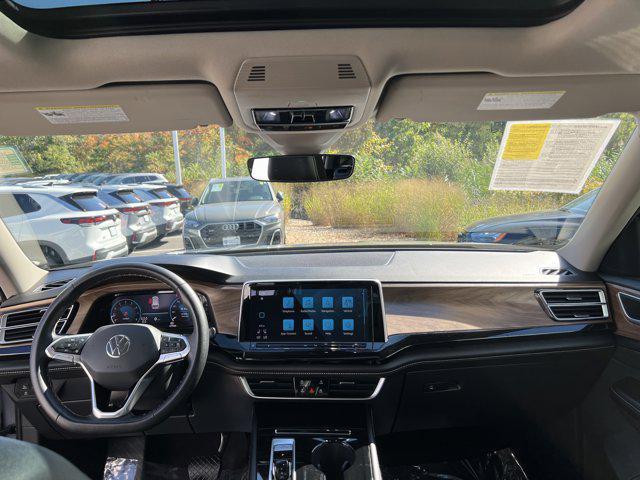 used 2024 Volkswagen Atlas car, priced at $31,964