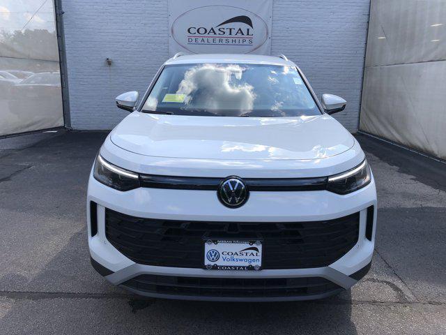 new 2025 Volkswagen Tiguan car, priced at $35,044