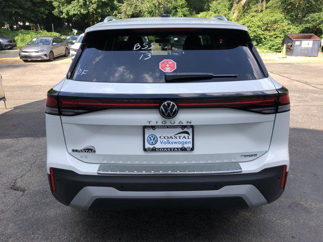 new 2025 Volkswagen Tiguan car, priced at $35,044