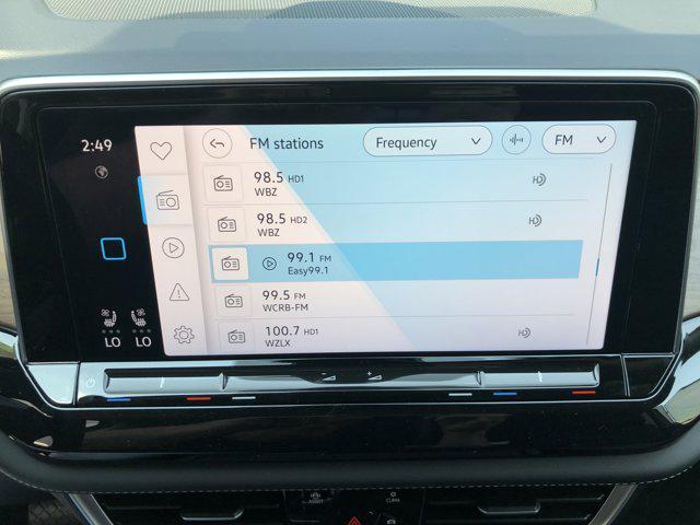 new 2025 Volkswagen Atlas car, priced at $40,880