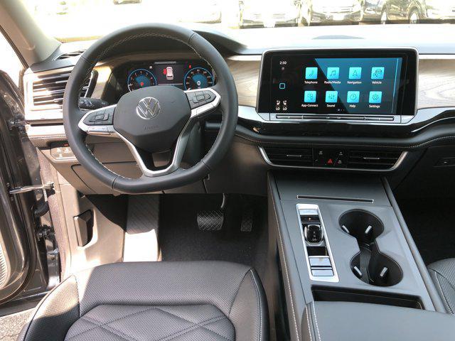 new 2025 Volkswagen Atlas car, priced at $40,880