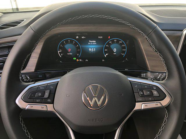 new 2024 Volkswagen Atlas car, priced at $45,025