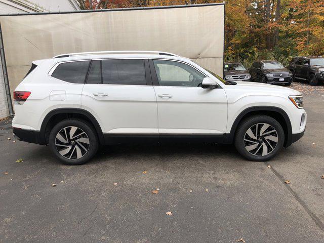 new 2025 Volkswagen Atlas car, priced at $49,671