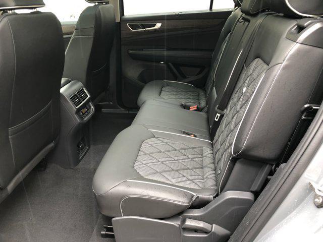 new 2025 Volkswagen Atlas car, priced at $54,046