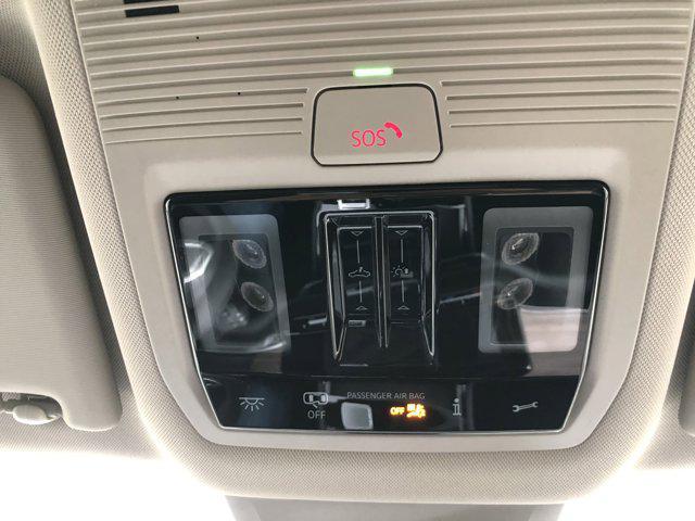 new 2025 Volkswagen Atlas car, priced at $54,046