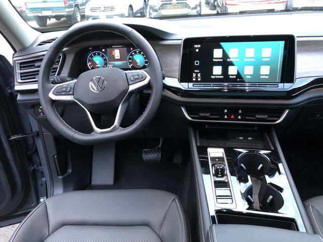 new 2025 Volkswagen Atlas car, priced at $49,443