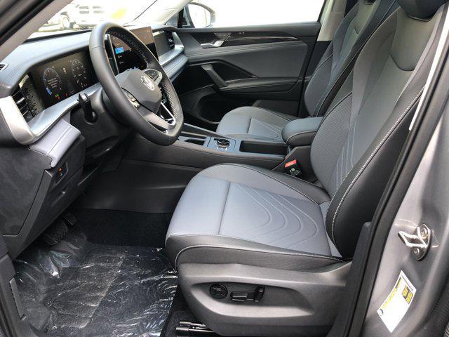 new 2025 Volkswagen Tiguan car, priced at $36,454