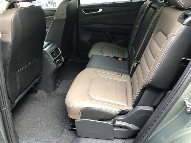 new 2025 Volkswagen Atlas car, priced at $49,006