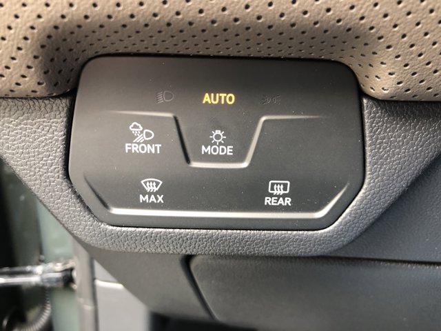 new 2025 Volkswagen Atlas car, priced at $49,006