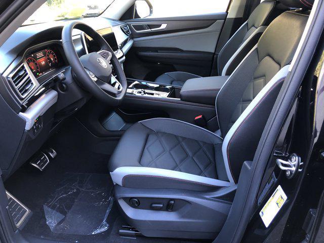 new 2026 Volkswagen Atlas car, priced at $48,696