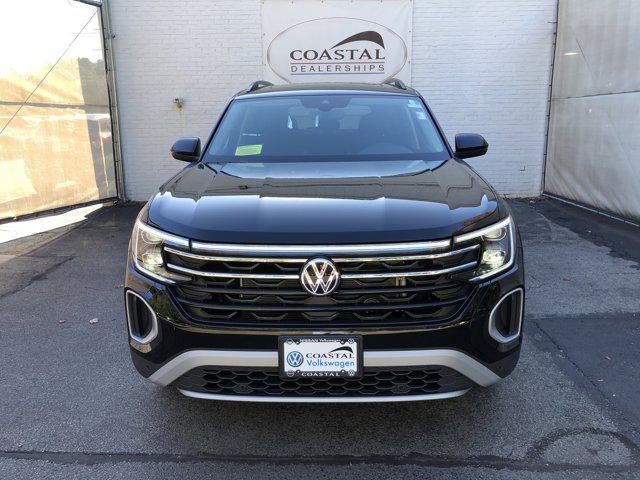 new 2026 Volkswagen Atlas car, priced at $48,696