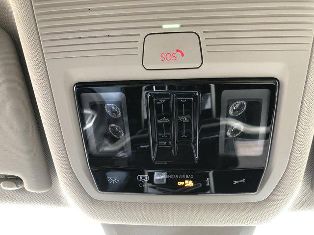 new 2026 Volkswagen Atlas car, priced at $55,487