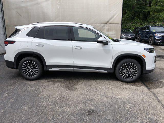 new 2025 Volkswagen Tiguan car, priced at $32,834