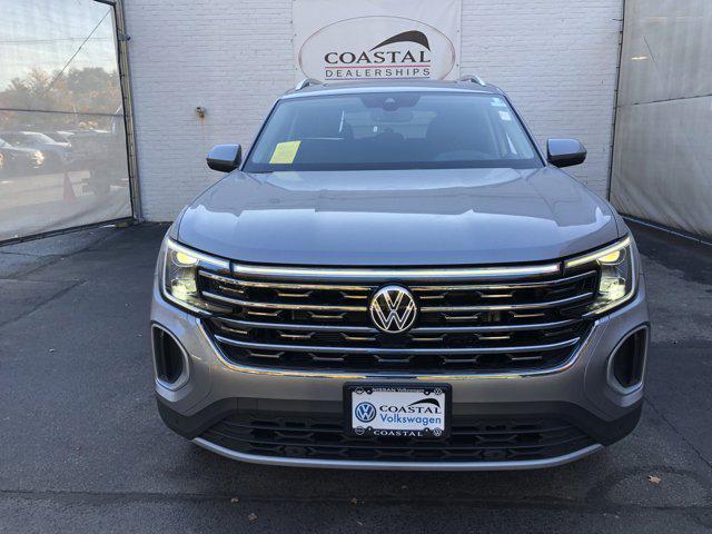 new 2025 Volkswagen Atlas car, priced at $48,825