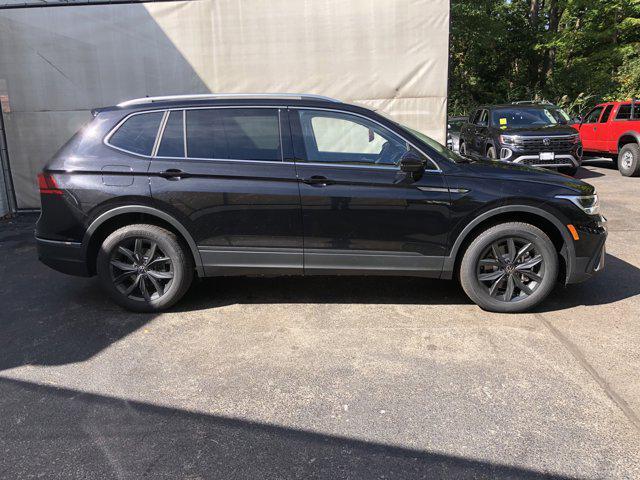 new 2024 Volkswagen Tiguan car, priced at $35,034