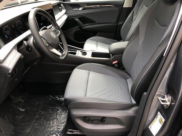 new 2025 Volkswagen Tiguan car, priced at $36,750