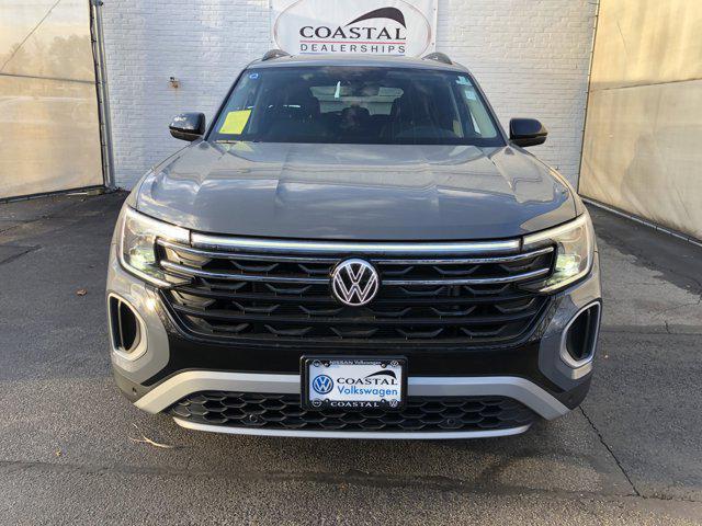 new 2025 Volkswagen Atlas car, priced at $47,683