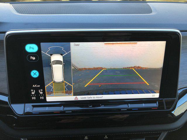 new 2026 Volkswagen Atlas car, priced at $55,741