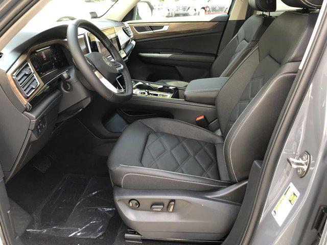 new 2026 Volkswagen Atlas car, priced at $48,007