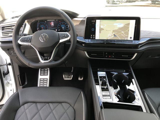 new 2025 Volkswagen Atlas car, priced at $54,880