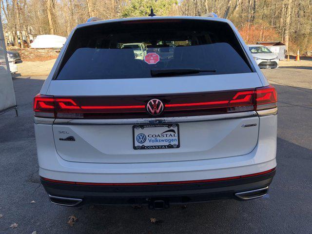 new 2025 Volkswagen Atlas car, priced at $49,896