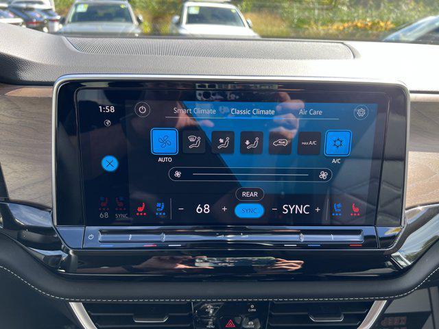used 2025 Volkswagen Atlas car, priced at $35,548