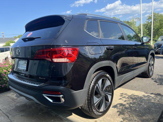 new 2024 Volkswagen Taos car, priced at $29,537