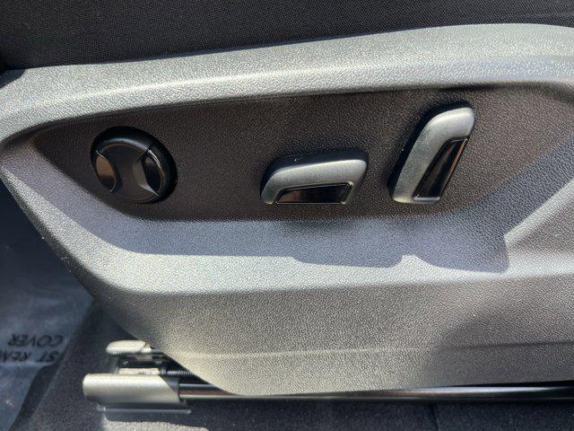 used 2022 Volkswagen Atlas car, priced at $30,792