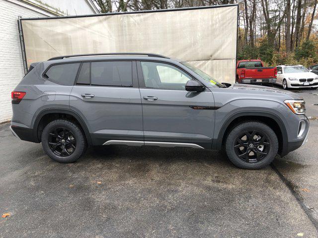 new 2025 Volkswagen Atlas car, priced at $47,767