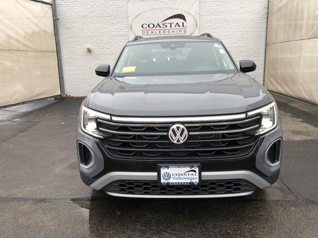 new 2025 Volkswagen Atlas car, priced at $47,767