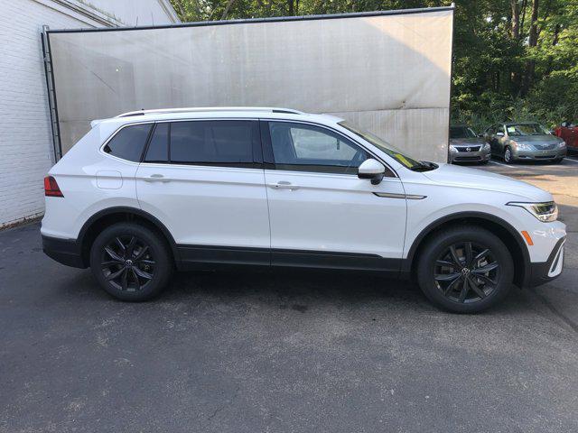 new 2024 Volkswagen Tiguan car, priced at $35,185