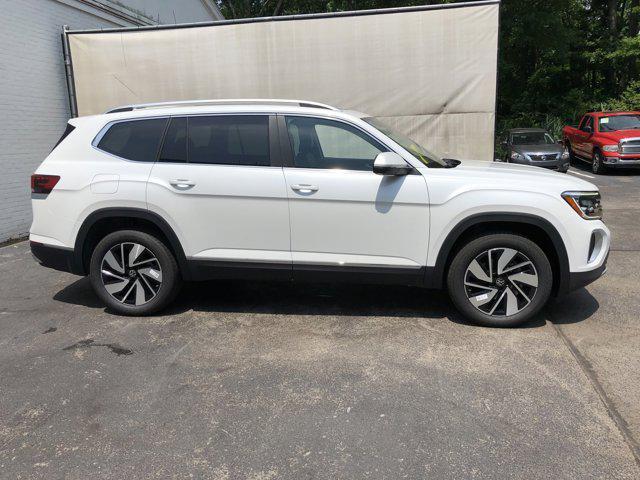 new 2024 Volkswagen Atlas car, priced at $49,677