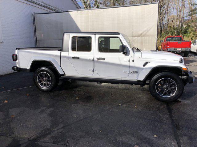 used 2022 Jeep Gladiator car, priced at $33,997