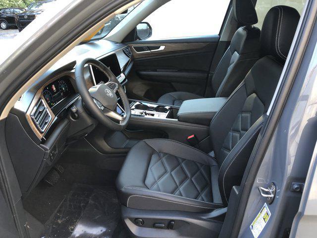 new 2026 Volkswagen Atlas car, priced at $48,902