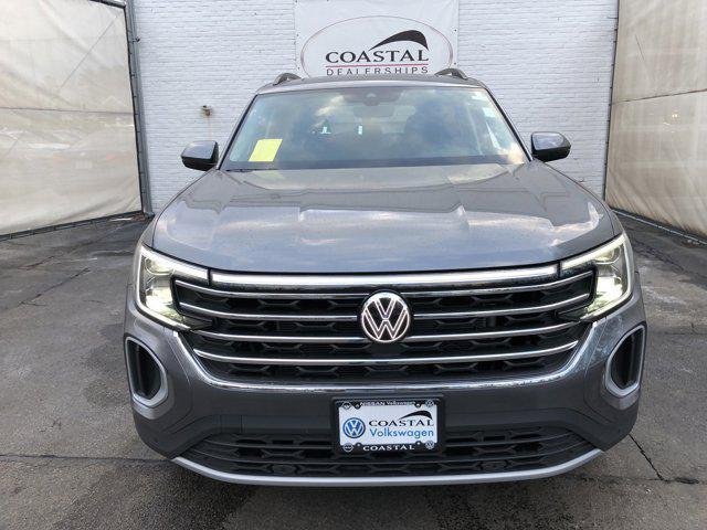 new 2025 Volkswagen Atlas car, priced at $46,317