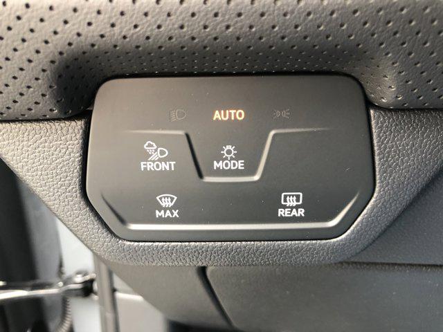 new 2025 Volkswagen Atlas car, priced at $54,282