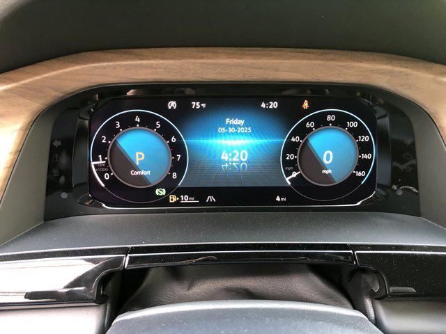 new 2025 Volkswagen Atlas car, priced at $45,000