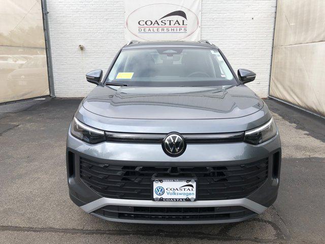 new 2025 Volkswagen Tiguan car, priced at $36,076