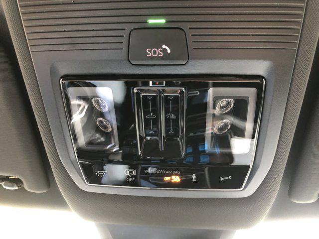 new 2026 Volkswagen Atlas Cross Sport car, priced at $46,681